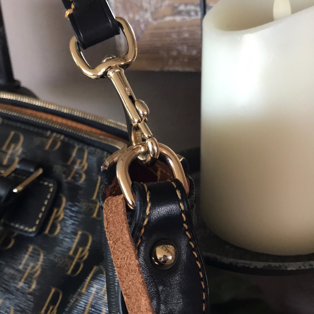 DOONEY & BOURKE crossbody handbag - Picture 4 of 7